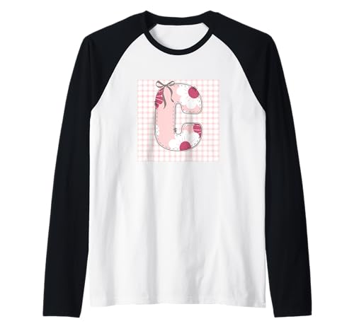Damen-Anfangsbuchstabe "C", Patchwork, rosa Blumennähte Raglan von LETTER FLOWER PATCH PATCHWORK GRAPHIC DESIGNS