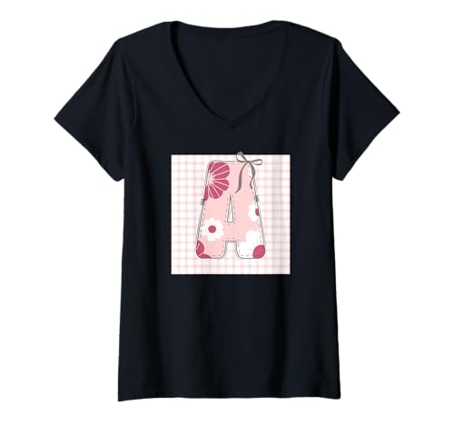 Damen Damen-Anfangsbuchstabe "A", Patchwork, rosa Blumennähte T-Shirt mit V-Ausschnitt von LETTER FLOWER PATCH PATCHWORK GRAPHIC DESIGNS