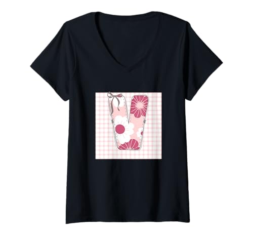 Damen Damen-Anfangsbuchstabe V, Patchwork, rosa Blumennähte T-Shirt mit V-Ausschnitt Damen Damen-Anfangsbuchstabe V, Patchwork, rosa Blumennähte T-Shirt mit V-Ausschnitt von LETTER FLOWER PATCH PATCHWORK GRAPHIC DESIGNS