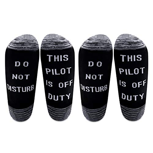 LEVLO Piloten-Geschenk Pilot Off Duty Socken Do Not Disturb This Pilot Is Off Duty Baumwollsocken Lustige Piloten-Zitat Socken für Herren, 2 Paar/Set - Wadenmitte - 1., Medium von LEVLO
