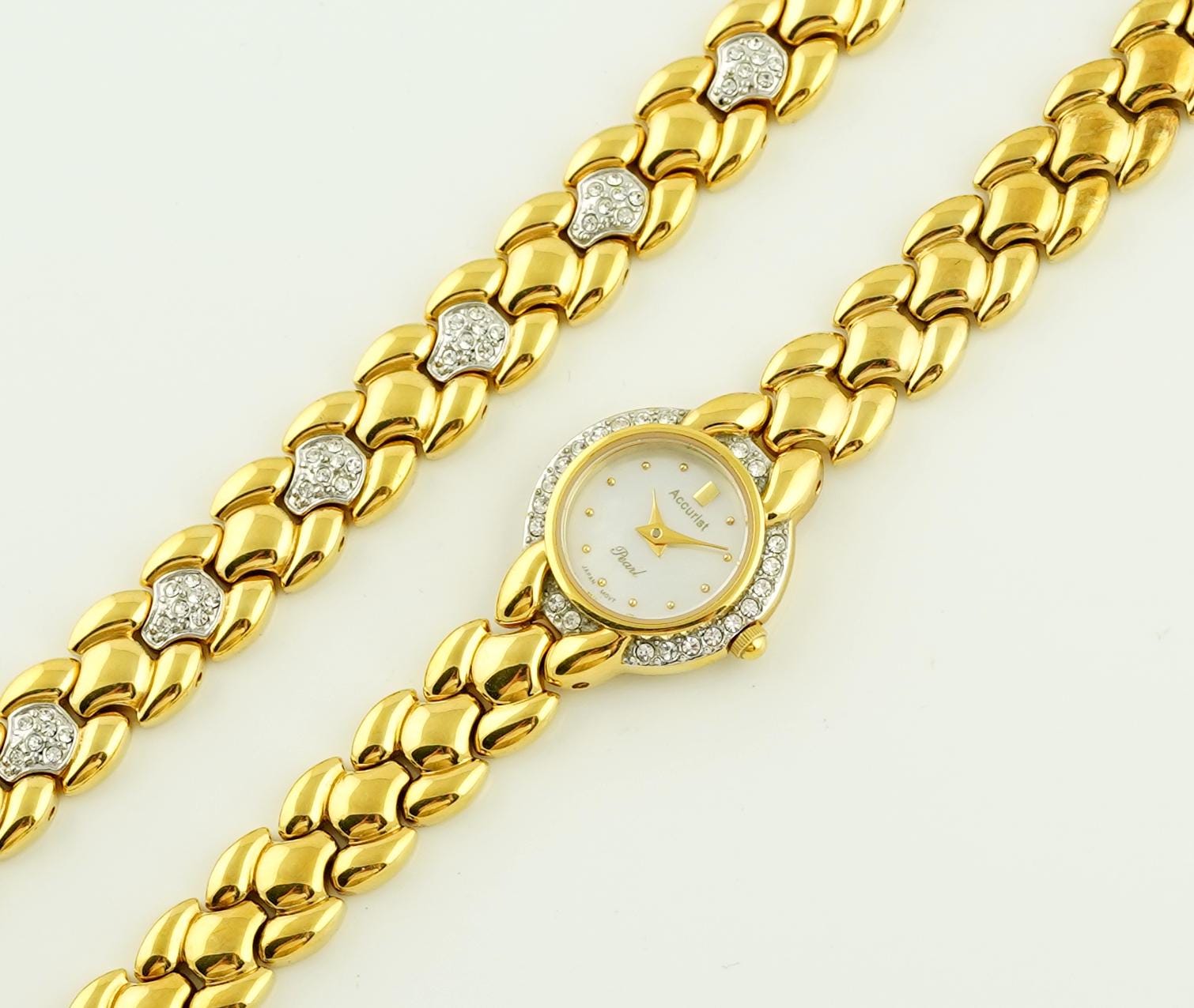 Vintage Accurist Cocktail Uhr, Seltene Gold Doppelarmband Armbanduhr, Perlmutt Zifferblatt Vintage Accurist Cocktail Uhr, Seltene Gold Doppelarmband Armbanduhr, Perlmutt Zifferblatt von LEXvintageBOX