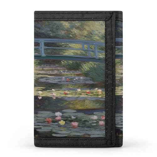 LFDSYEOQ Walnut Nuts Kleine Geldbörse für Damen und Herren, dreifach gefaltet, Kreditkartenhalter, Clutch-Geldbörsen für Damen, Seerosen-Teich, Einheitsgröße, Casual von LFDSYEOQ