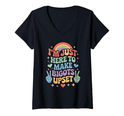 Damen Funny Rainbow Pride Make Bigots Upset Humor Spruch Frauen Männer T-Shirt mit V-Ausschnitt Damen Funny Rainbow Pride Make Bigots Upset Humor Spruch Frauen Männer T-Shirt mit V-Ausschnitt von LGBTQ Equality Peace Love Inclusive Sarcastic Joke