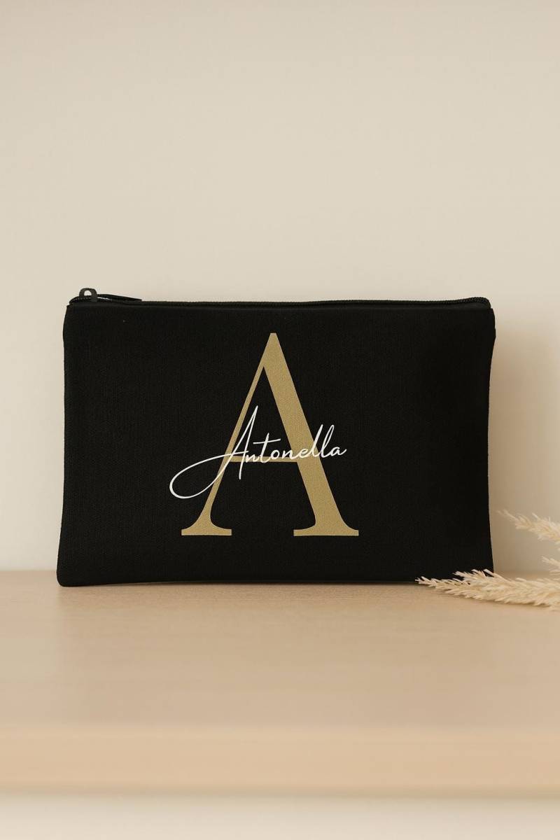 Personalisierte Kosmetiktasche | Initial & Name Makeup Bag Mit Vinyl Geschenk Für Frauen Schminktasche Schwarz Handmade von LGCraftedByGiusi
