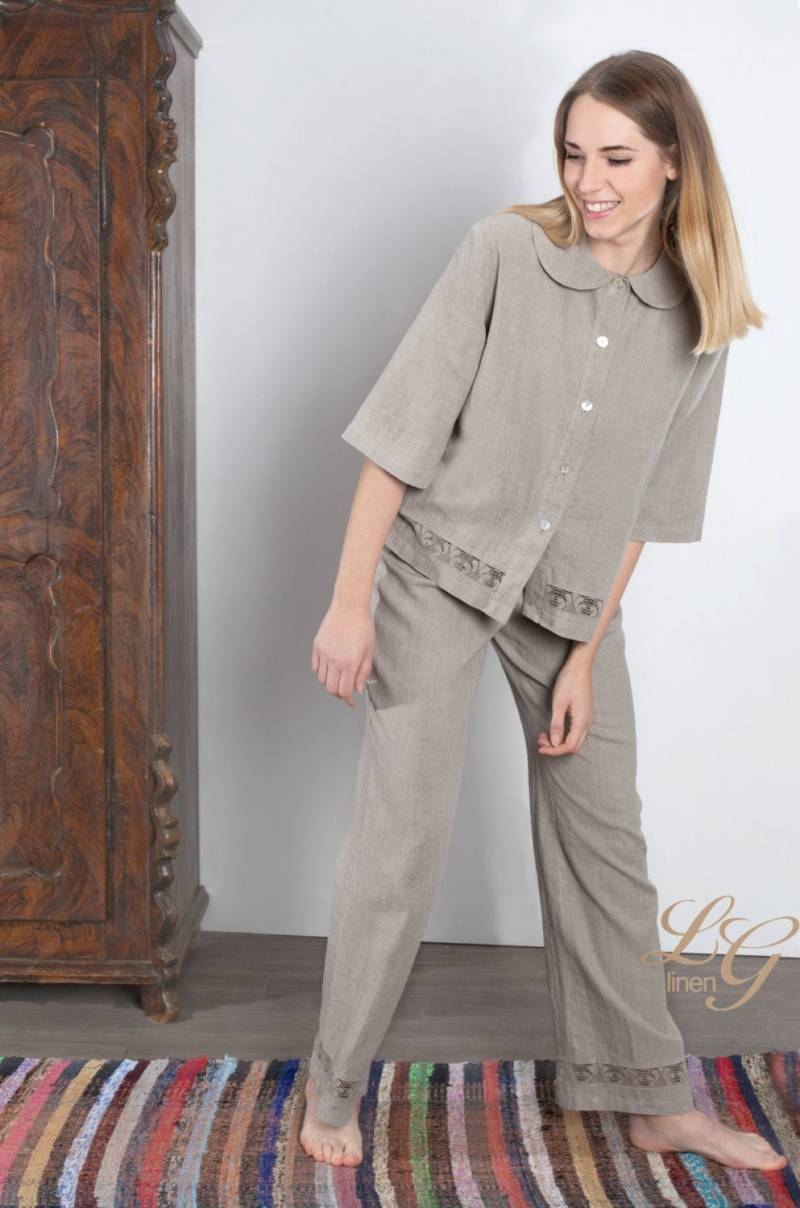 Leinen Natur Pyjama Vanessa Für Frauen. Preppy Schlafanzug. Lounge Set Aus - Jacke Und Hose Mit Spitze Geschenk Frau, Freundin von LGlinen