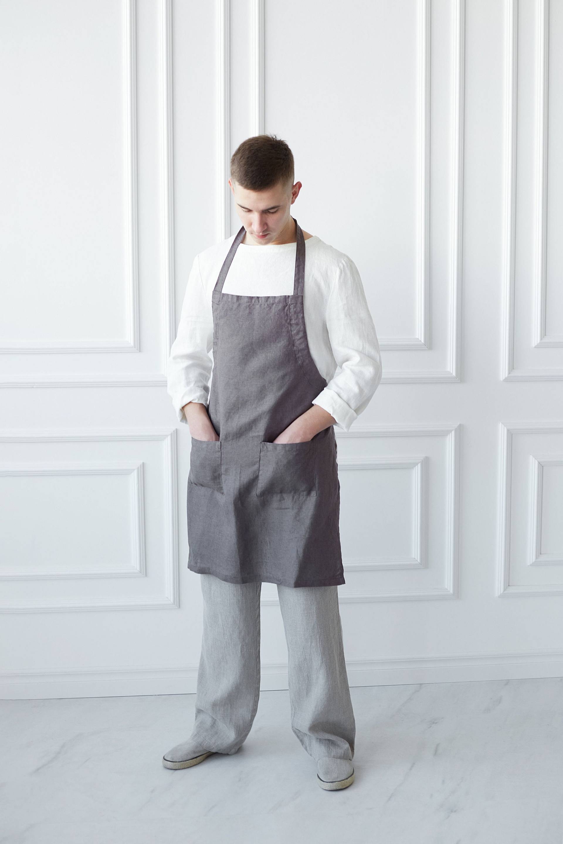 Leinen Unisex Schürze Mit Verstellbaren Trägern. Aus Gewaschenem Zum Kochen Und Gartenarbeit. Für Frauen Männer. Geschenk Ihn Leinen Unisex Schürze Mit Verstellbaren Trägern. Aus Gewaschenem Zum Kochen Und Gartenarbeit. Für Frauen Männer. Geschenk Ihn von LGlinen