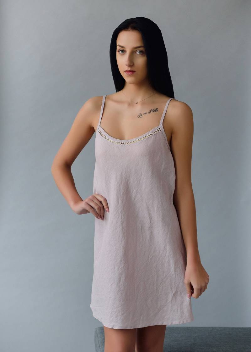 Nachhaltiger Slip Mona Lace in Schrägschnitt/ Nachtkleid Aus Leinen/ Leinen Mit Schmalen Trägern/ Nachhaltige Unterwäsche Bio Nachtwäsche von LGlinen