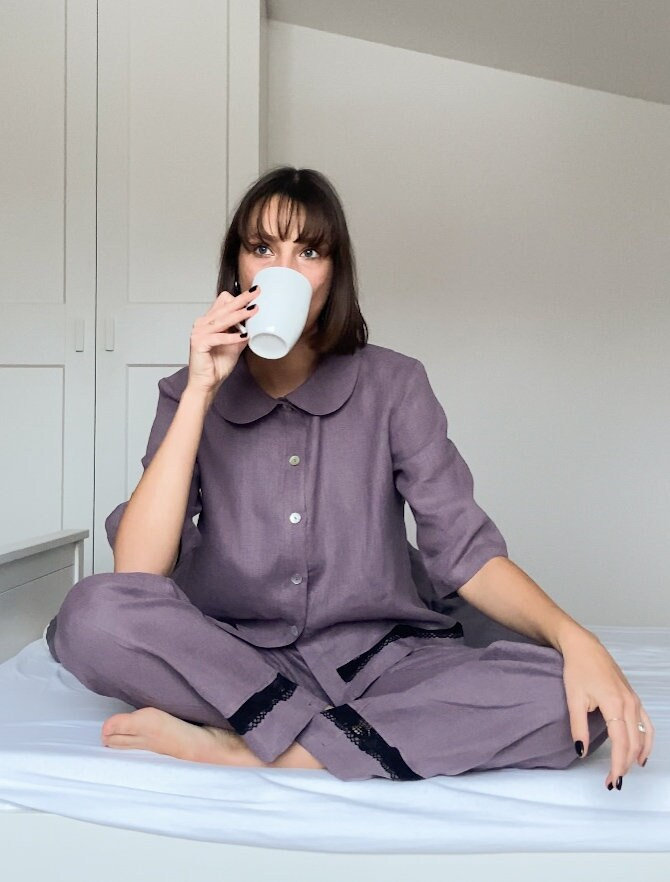 Leinenschlafanzug Vanessa Mit Spitze - Aubergine Loungewear, Größe S von LGlinen