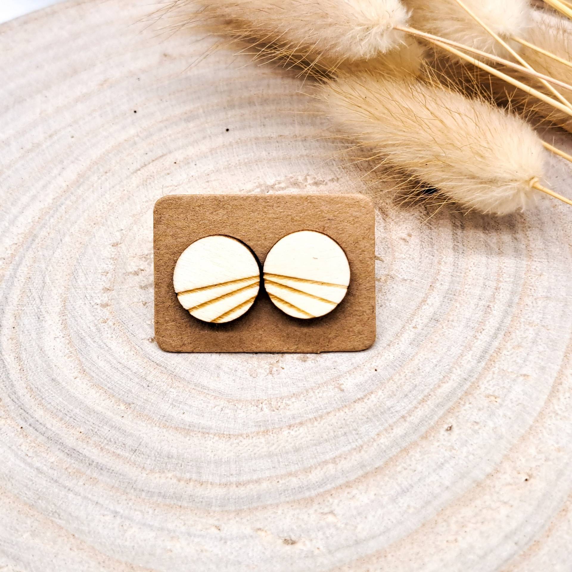 Ohrstecker "streifen" | Holz Rund Handgefertigt Laser Cut Ohrstecker "streifen" | Holz Rund Handgefertigt Laser Cut von LHLaserDesign