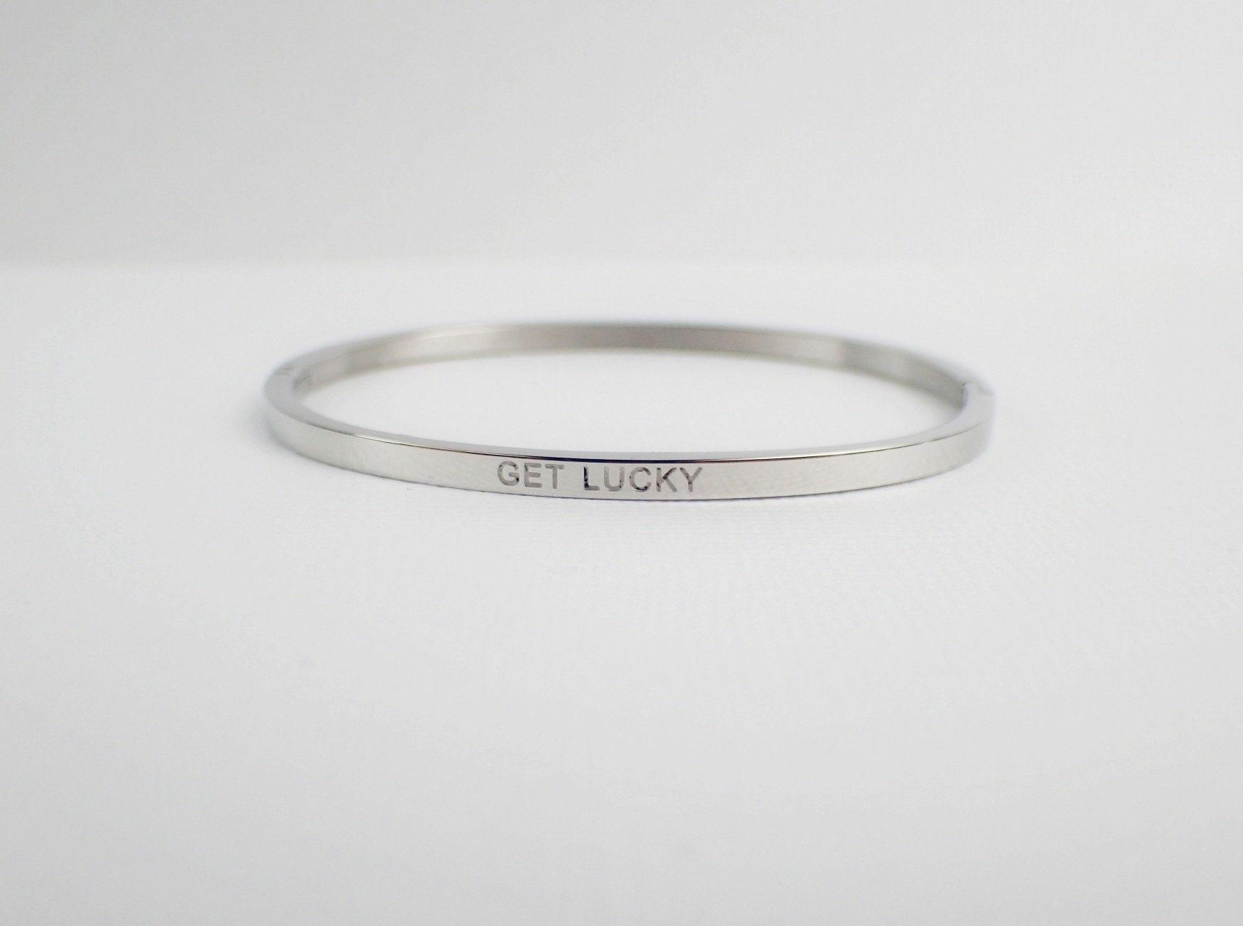 Armband Edelstahl Jonc A Message Farbe Silber Schmuck Phantasie Stahl Stainless Steel Silver Color Armband Edelstahl Jonc A Message Farbe Silber Schmuck Phantasie Stahl Stainless Steel Silver Color von LIANAfashionJewelry