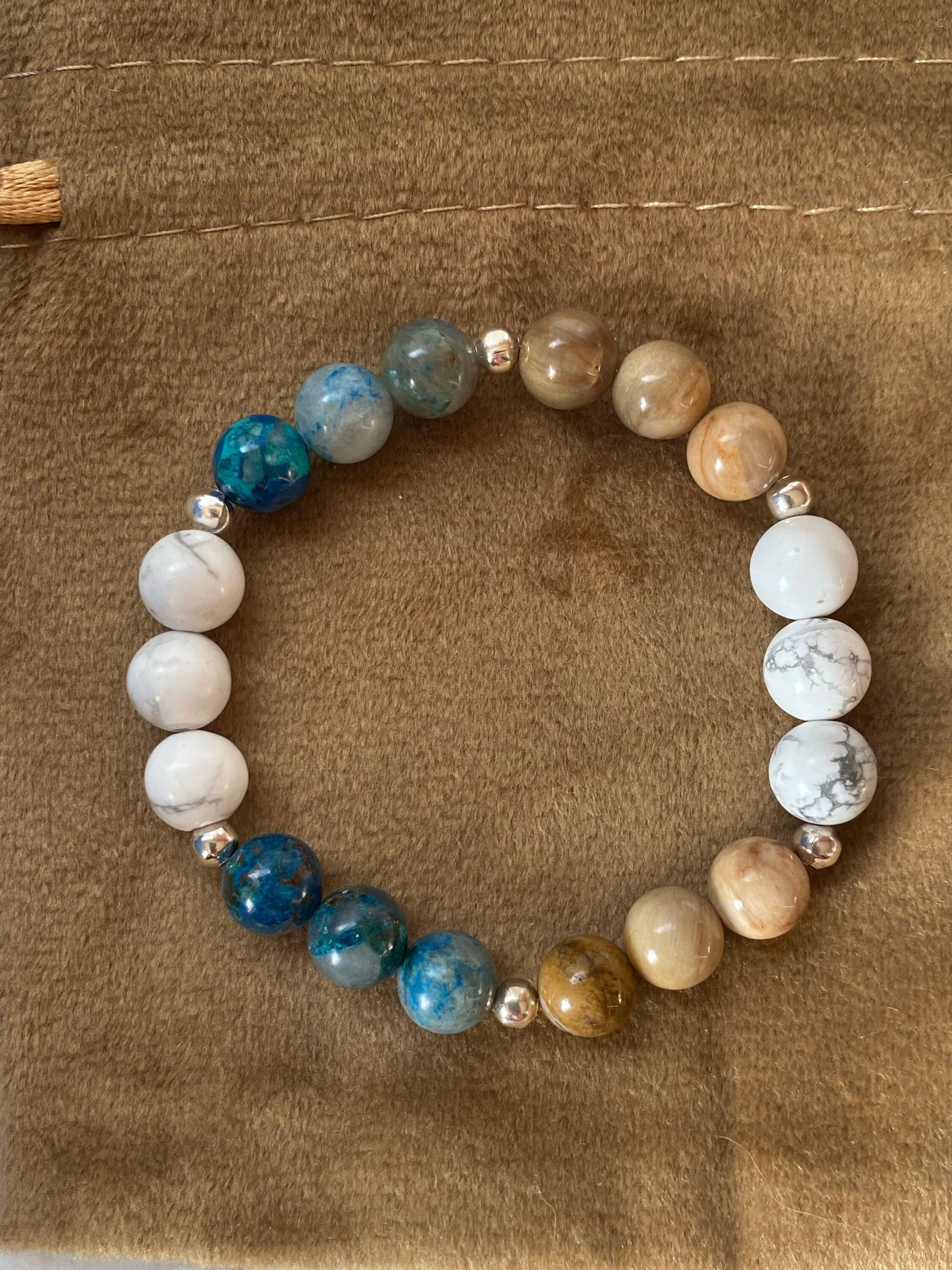 Energie Armband Innere Ruhe, Verbundenheit, Erdung Magnesit, Shattuckit, Versteinertes Holz Gummiband Energie Armband Innere Ruhe, Verbundenheit, Erdung Magnesit, Shattuckit, Versteinertes Holz Gummiband von LICHTARBEITERbyJenny