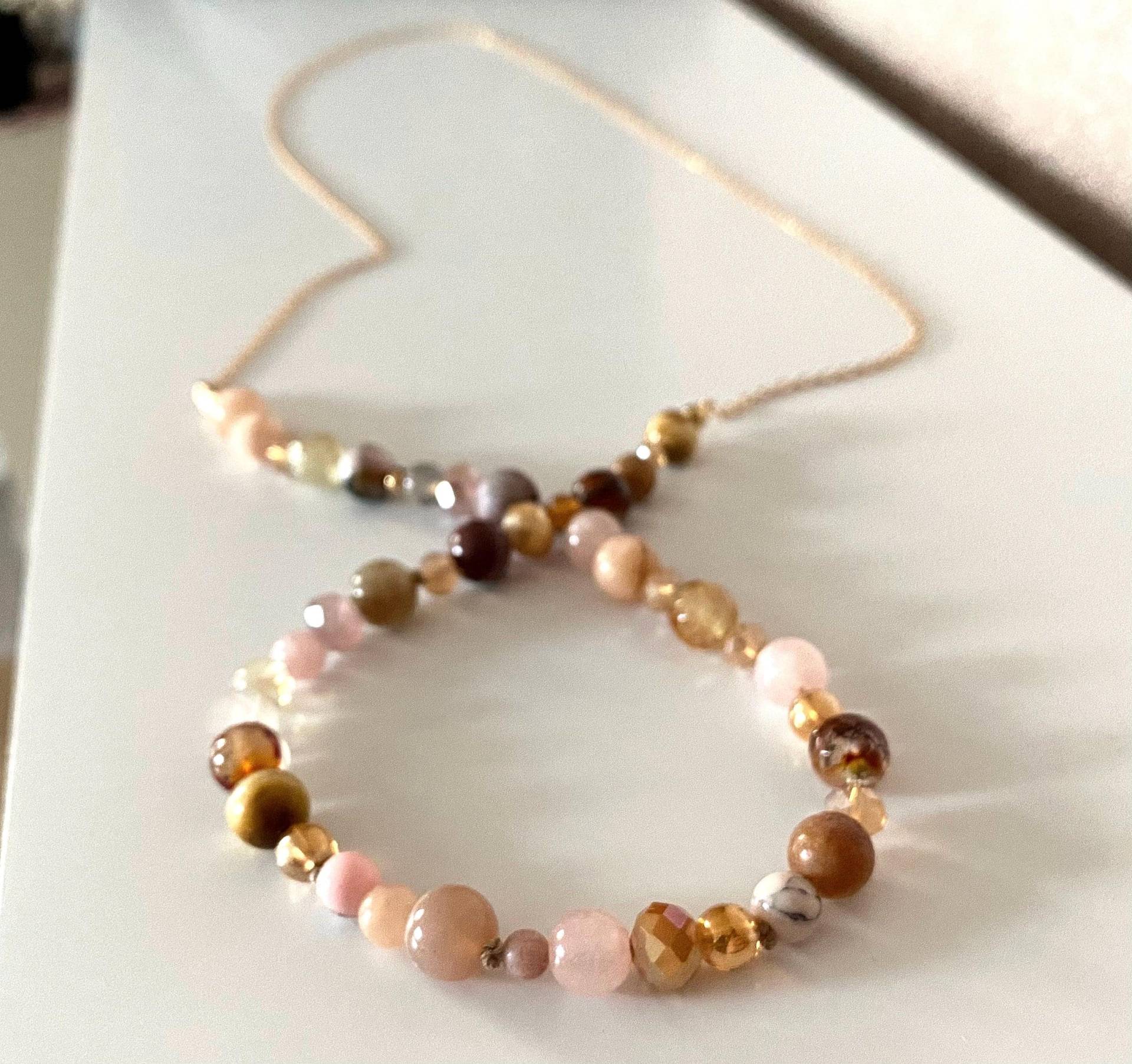 Handgeknüpft Edelstein Kette Roségold Handgeknüpft Edelstein Kette Roségold von LICHTARBEITERbyJenny