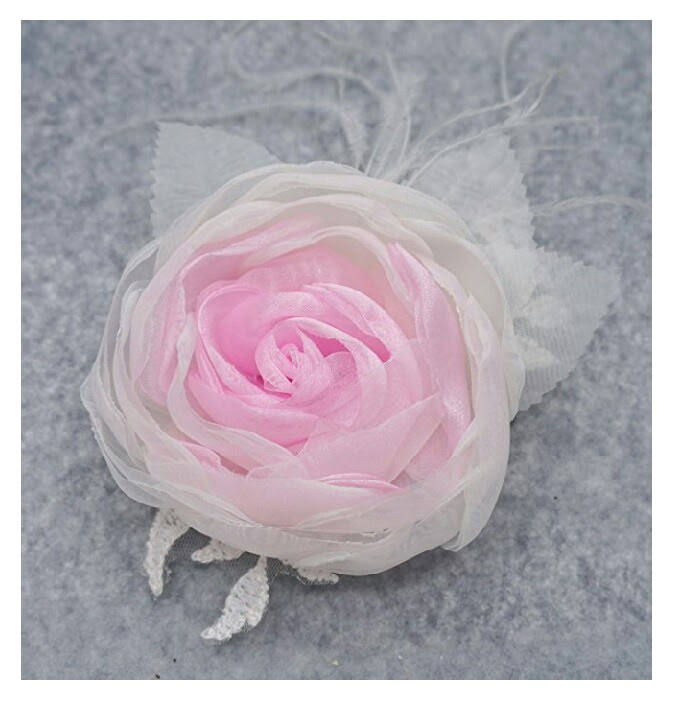 Hellrosa Und Elfenbeinfarbene Blumenbrosche Organza, Spitze Feder Hellrosa Und Elfenbeinfarbene Blumenbrosche Organza, Spitze Feder von LIDALYDI