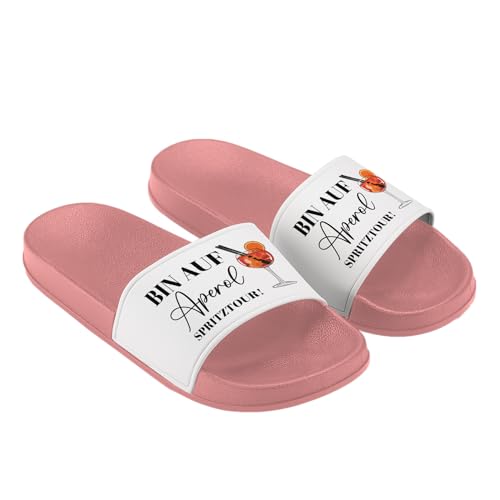 LIEBTASTISCH Badelatschen - Bin auf Aperol Spritztour - Malle - JGA - Geschenk - Hausschuhe - Schlappen - Urlaub (Rosa, 37) von LIEBTASTISCH