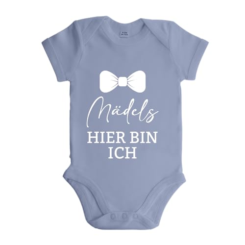 LIEBTASTISCH - Besonderer Babyanzug: Mädels, hier bin ich! - Setze ein Statement für gute Laune | Baby Body Suit bequem | Schöne Botschaft als tolles Geschenk (Hellblau, 0-3 Monate) von LIEBTASTISCH