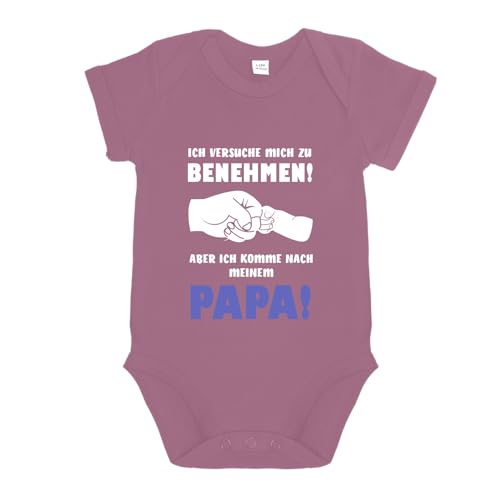 LIEBTASTISCH - Ich versuche mich zu benehmen, aber ich komme nach meinem Papa - Baby body kurzarm - Strampler - mit Druckknöpfen - Jungen & Mädchen - 100% Bio Baumwolle (Pink, 0-3 Monate) von LIEBTASTISCH