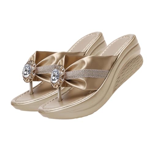 LIFKOME Damen Strandsandalen mit Funkelnden Strasssteinen Plateau Sohle Modische Flip Flops für Sommer Geeignet für Strand Party Urlaub und Alltag Goldene Keilsandalen von LIFKOME