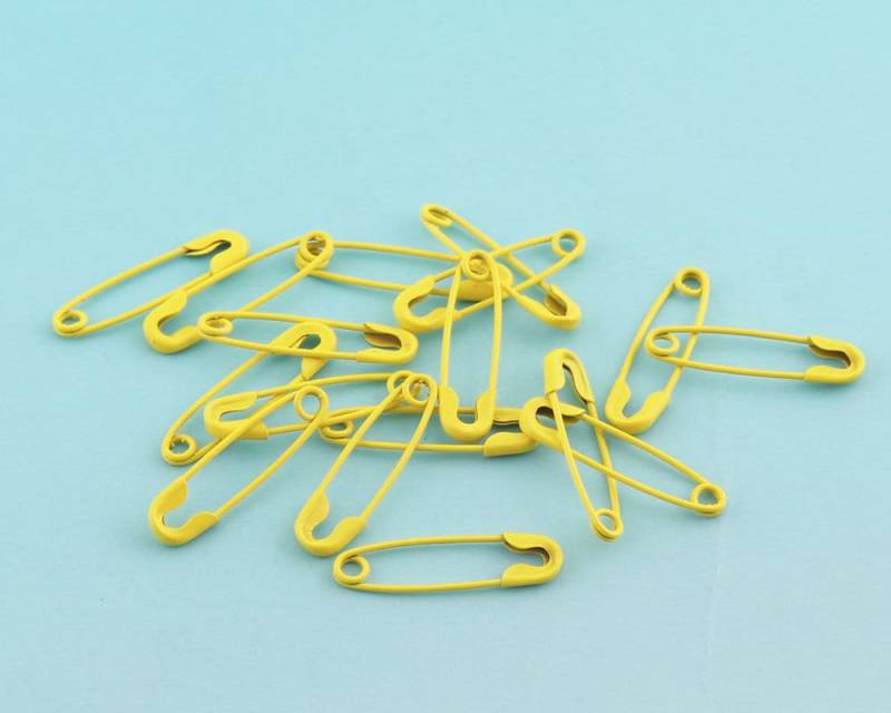 Gelbe Sicherheitsnadeln 100-300Pcs 18 4mm Mini Brosche Vergoldete Stifte Hängen Tags Nähen Versorgung von LIKEBAGS