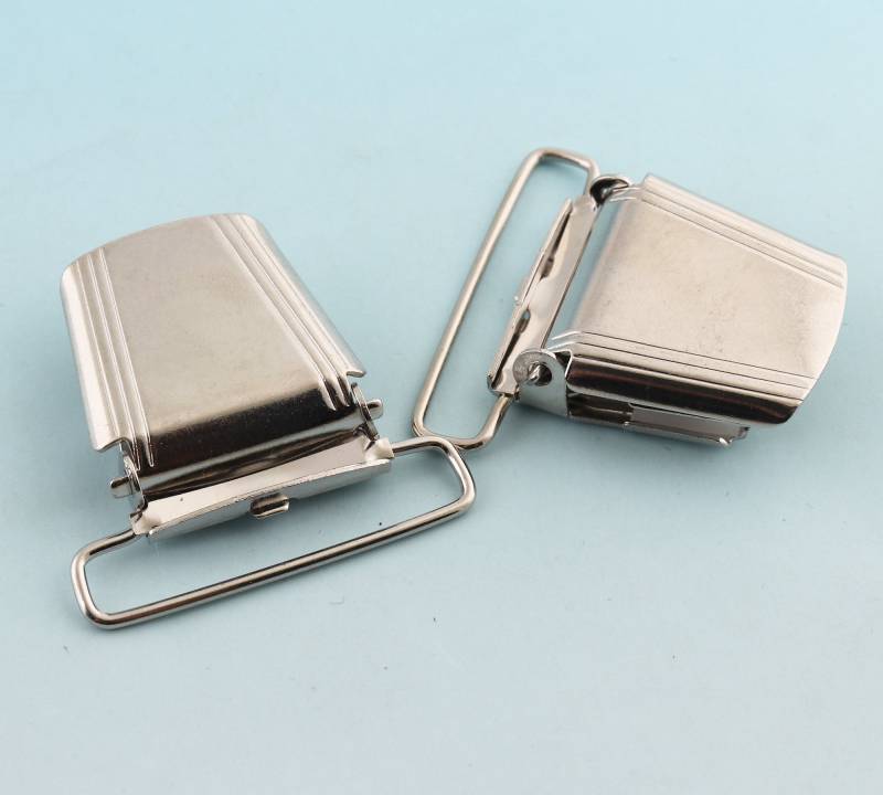 Silber Hosenträgerclips 6 Stück 36 36mm Metall Kam Clips Dummy Schnuller Straps Slide Teller Hosenträger Versorgung von LIKEBAGS
