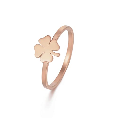 Vierblättriger Kleeblatt Ring für Frauen Mädchen Saint Patrick's Day Ringe Herzförmiger Kleeblattring Glücksbringer Amulett Schutz Edelstahlschmuck Geschenke für Urlaub (Durchmesser 17mm, Roségold) von LIKGREAT