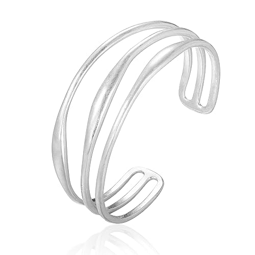 LILIE&WHITE Silber Armreif Damen – Zeitloses, Offenes Design aus hochwertigem Metall, Eleganter Modeschmuck für Alltag und besondere Anlässe LILIE&WHITE Silber Armreif Damen – Zeitloses, Offenes Design aus hochwertigem Metall, Eleganter Modeschmuck für Alltag und besondere Anlässe von LILIE&WHITE