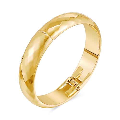 LILIE&WHITE Armreif für Damen in Gold – Elegantes, gehämmertes Design mit praktischem Verschluss von LILIE&WHITE