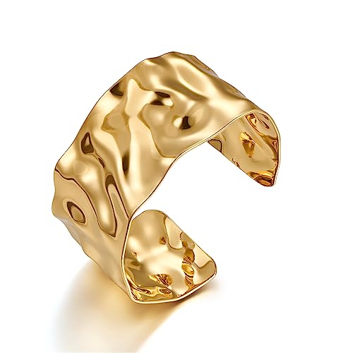 LILIE&WHITE Breiter Armreif für Damen – Goldfarbener offener Armreif mit modernem, gehämmertem Design, verstellbares und stilvolles Schmuckstück für jeden Anlass von LILIE&WHITE