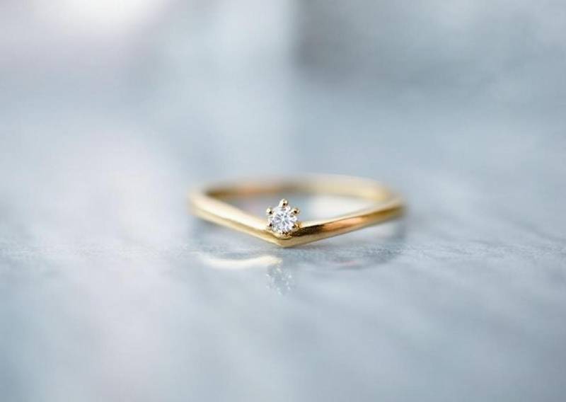 14K 18K Massivgold Diamant Chevron Ring V-Form Ehering, Roségold Versprechen Jubiläumsring Platin von LILOOKS