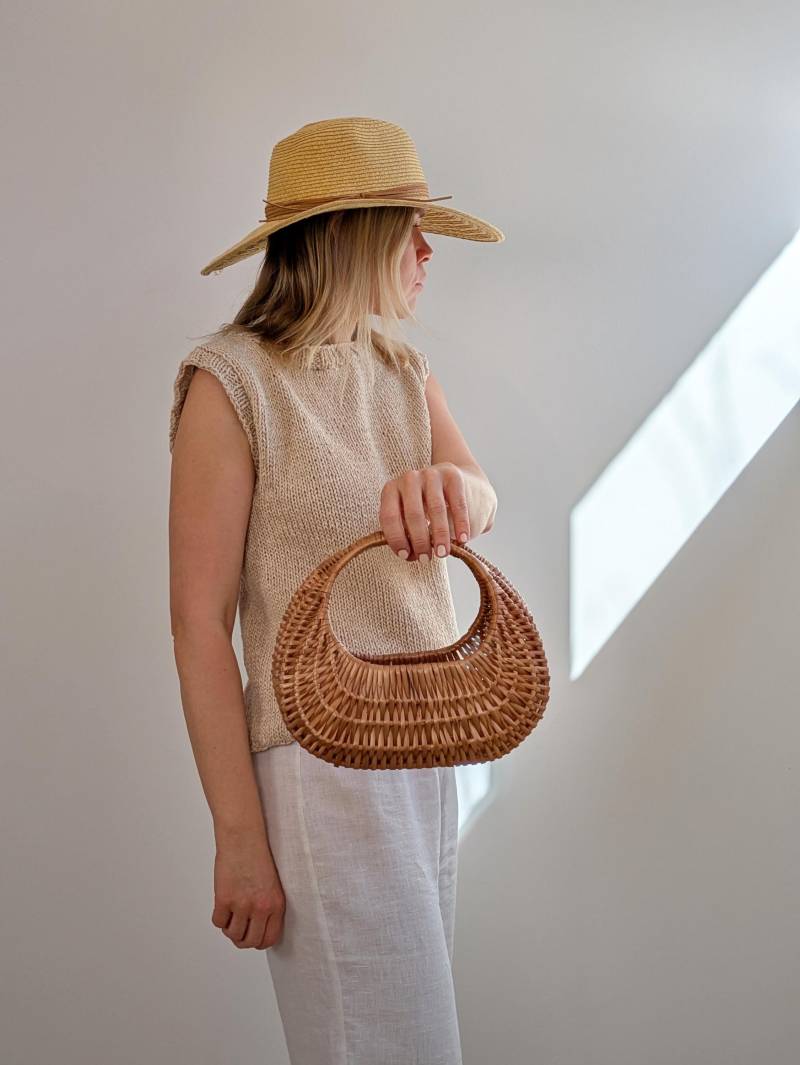 Handgemachte Korbtasche Mini Oder Maxi // Retro Shopper Aus Rattan Weidenkorb Mit Einem Henkel Handgemachte Korbtasche Mini Oder Maxi // Retro Shopper Aus Rattan Weidenkorb Mit Einem Henkel von LIMOclothing