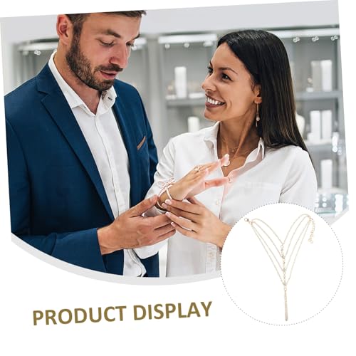 LIOOBO Modisches Mehrlagiges Perlen handkettchen mit Integriertem Fingerring Goldfarbene Schmuckkette für Frauen und Mädchen Vielseitiges Armband für Party Casual und Festliche Anlässe von LIOOBO