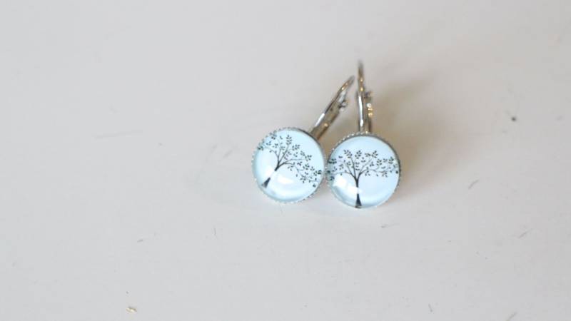 Handgemachte Lebensbaum Ohrringe von LIPIKIBIJOUX