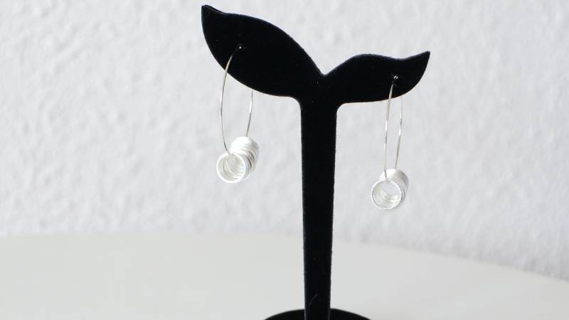 Kleine Silberne Mobile-Reifen Handgefertigt von LIPIKIBIJOUX