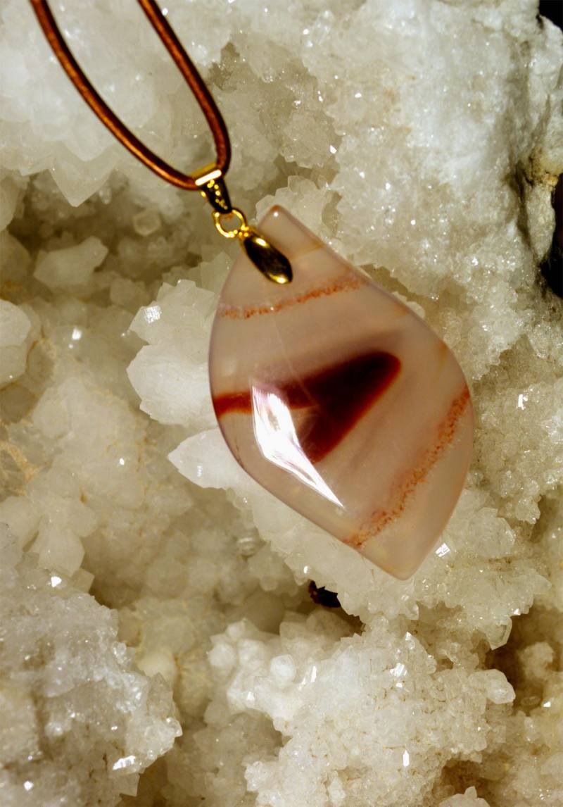 Blattförmiger Gebänderter Achat N210 von LITHOZENPALEOSCOPE