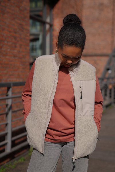 LITSCHI DESIGNS BASIC VEST von LITSCHI DESIGNS