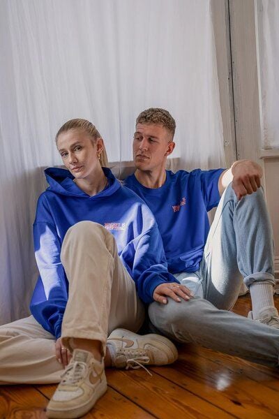 LITSCHI DESIGNS MINDSET HOODIE von LITSCHI DESIGNS