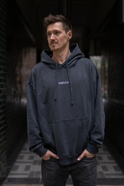 LITSCHI DESIGNS RAMEN HOODIE von LITSCHI DESIGNS