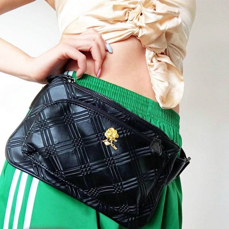 Rose Kunstleder Gürteltasche Schwarz von LITTLEDREAMERUK