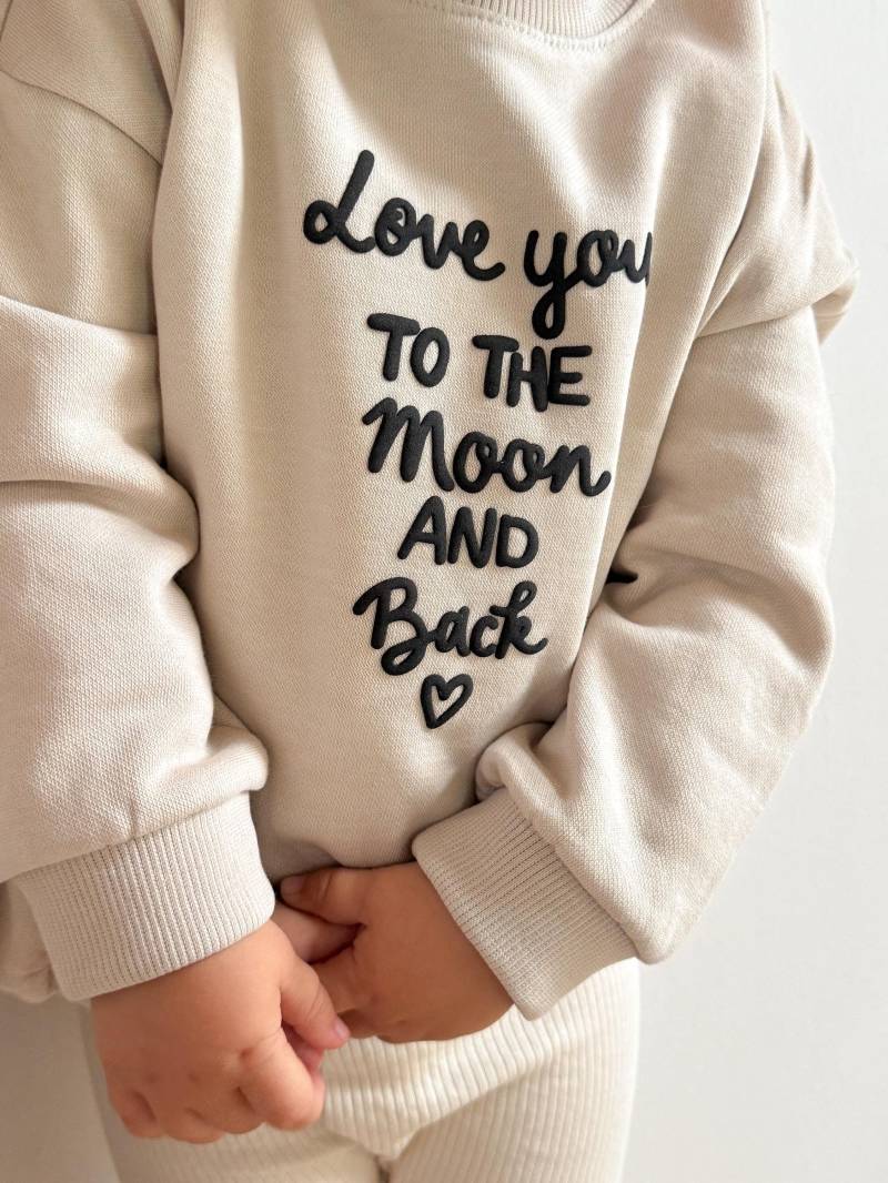 Kinder Pullover Love You To The Moon & Back | Beige Sweater Baby 74-92 Limitierte Edition Bio Baumwolle Puffy Druck Vorne von LIVYschmuckstueck