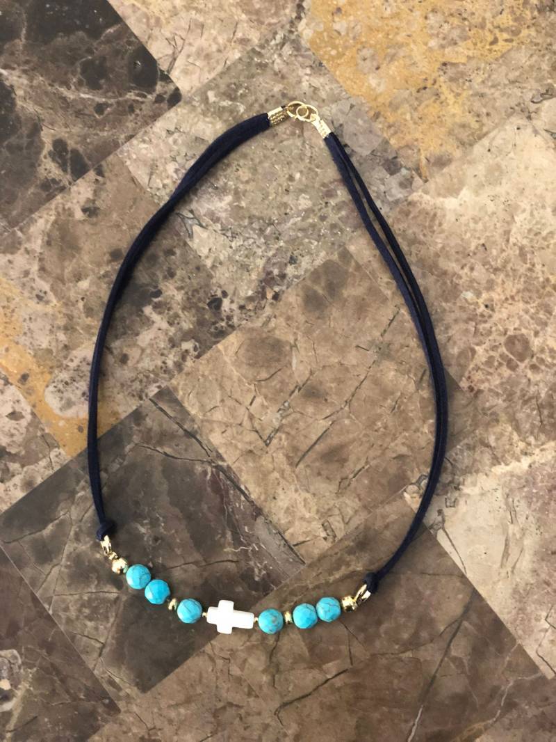 Türkis Kreuz HalsketteSommer-Farbe Türkis Kreuz HalsketteSommer-Farbe von LJVjewelry