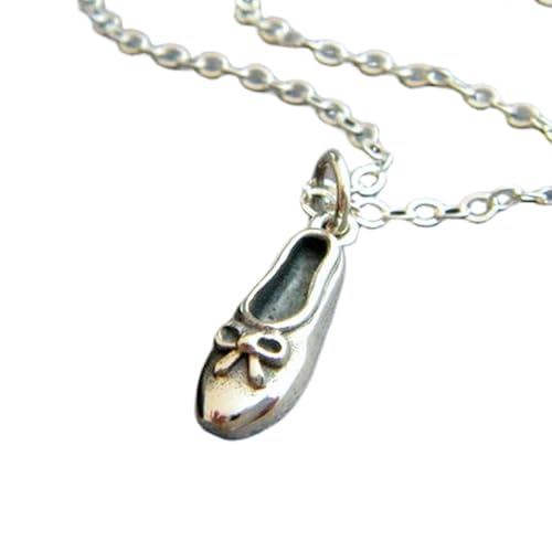 Halskette mit Ballettschuh aus 925er Sterlingsilber, Ballerinaschuh mit Schleife, Anhänger mit kleiner Schleife, Spitzentänzerin, Tanz-Charm, Damen-Sportschmuck | mit 45,7 cm | versilbert | 0264 von LKBEADS
