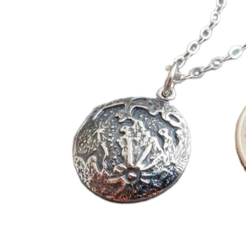 Halskette mit Vollmondlandschaft aus 925er Sterlingsilber|Kleiner strukturierter Mondanhänger|Rustikaler Weltraum-Charm, himmlische Astrologie, kosmisches, einfaches Geschenk | mit 18-Zoll-Kette | von LKBEADS