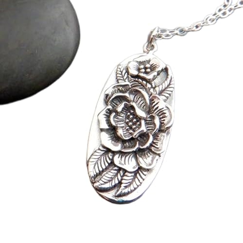 LKBEADS Halskette mit Pfingstrosenblüten aus 925er Sterlingsilber|Kleiner ovaler Blumenanhänger mit Pfingstrosen und zarten Blüten|Geschenk für botanische Gärtner | mit 45,7 cm | versilbert | 0437 von LKBEADS