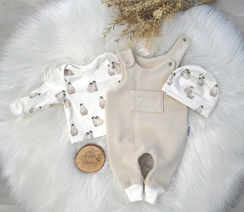 Babyset Pinguine Personalisiert, Strampler Mit Shirt/Body Und Mütze Natural Beige von LLNaehdesign