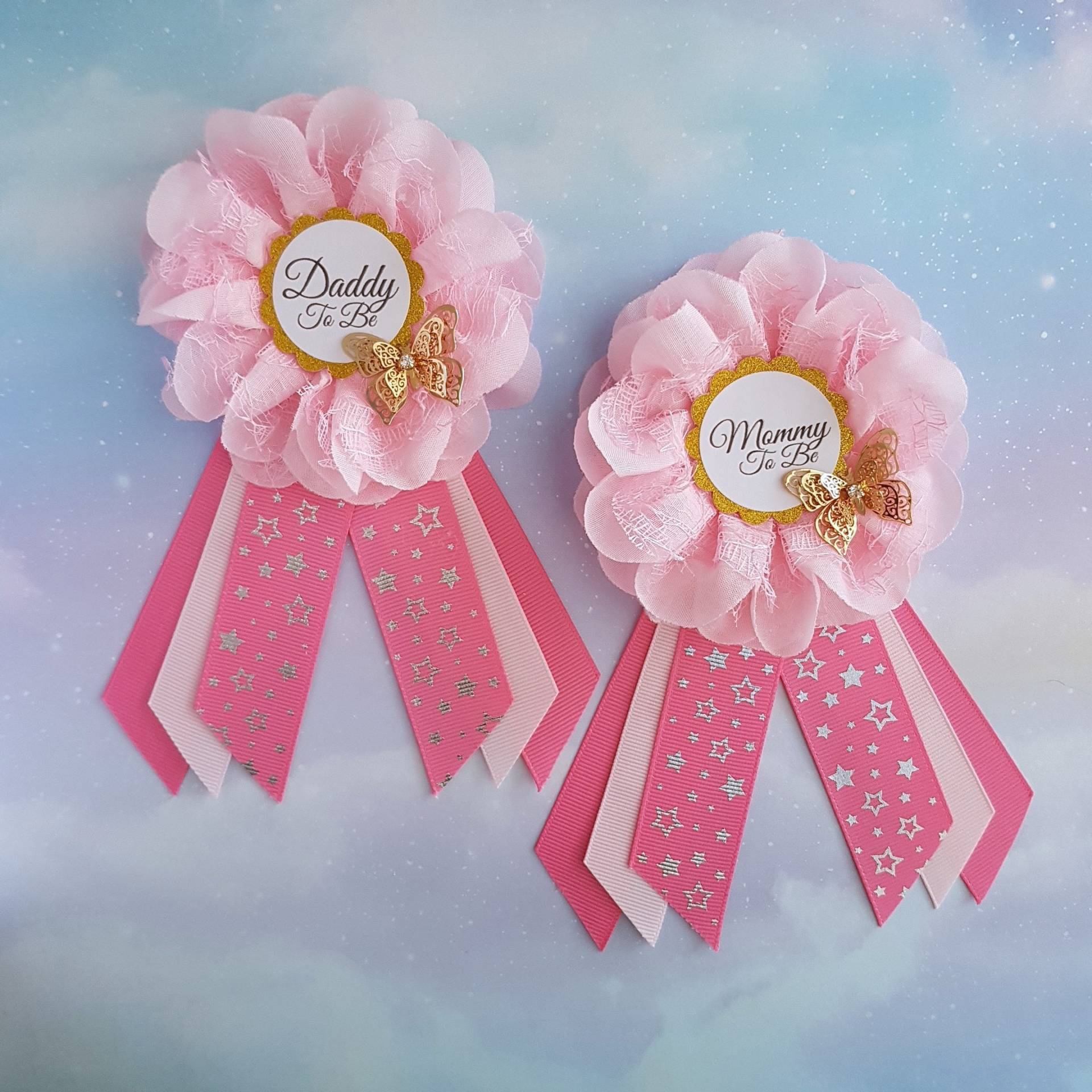 Pink Mommy To Be Und Daddy Pins, Baby Mädchen Shower Mama Papa Knöpfe, Zu Sein Bänder, Rosa Pin Set von LMCbyJo