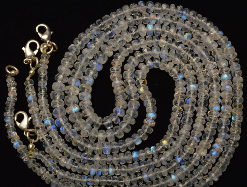 Natürliche Edelstein Weißer Regenbogen Mondstein 4 Bis 6 Mm Facettierte Rondelle Perlen 18-Zoll-Voller Strang Super Blinkendes Blaues Feuer von LMGEMS