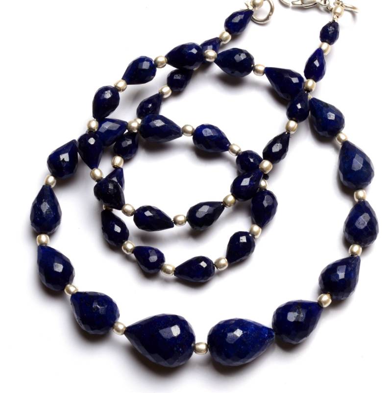 Natürliche Edelstein Korund Blau Saphir Farbe Facettierte Teardrop Briolette 17 "Voller Strang 4X6 Bis 10 X 14 Mm Aaa Qualität Naturkorund Gefärbt von LMGEMS