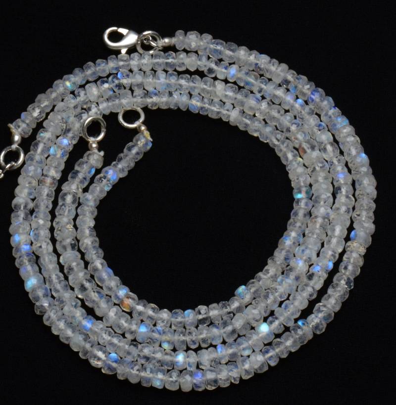 Naturstein Weiß Regenbogen Mondstein 5mm Ca. Facettierte Rondelle Perlen 17"-Full-strand Super Blinkt Bluefire Feine Qualität Kette von LMGEMS