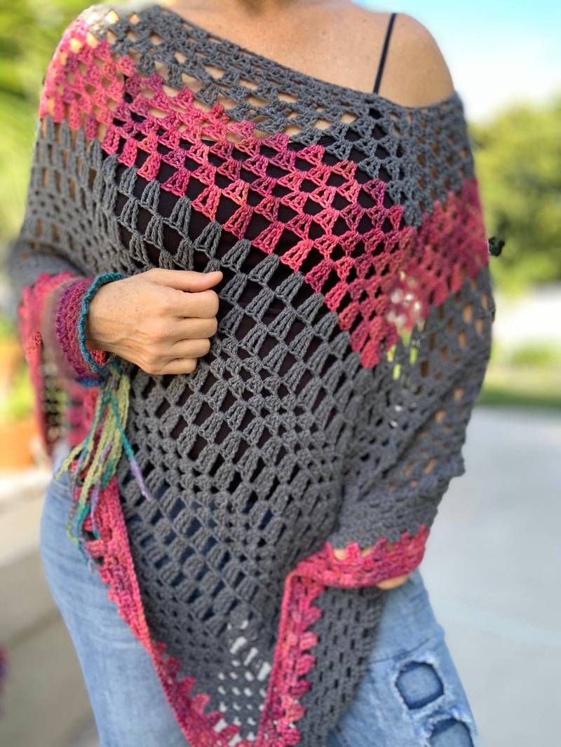 Gehäkelter Boho Poncho, Merino Wolle Und Baumwolle Häkel Poncho Frauen, Hippie Schulter Strickpullover Gehäkelter Boho Poncho, Merino Wolle Und Baumwolle Häkel Poncho Frauen, Hippie Schulter Strickpullover von LMHandmadeBoutique