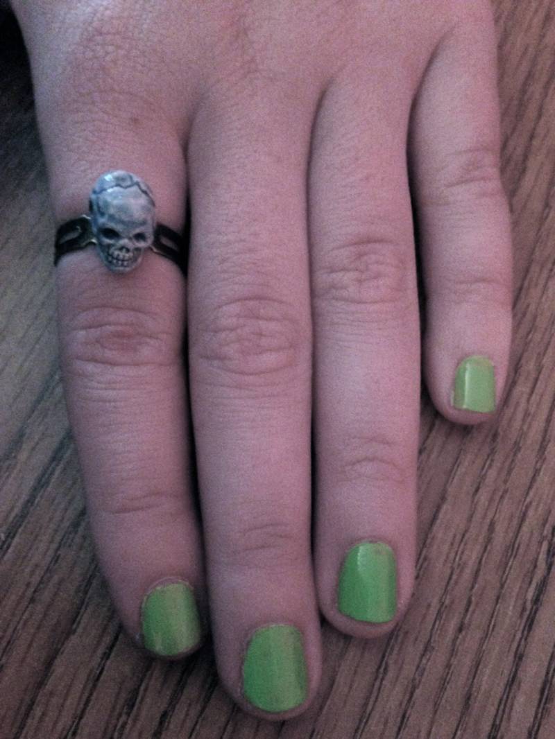 Blauer Minischädel "Keramikperle' Ring | Verstellbar Blauer Minischädel "Keramikperle' Ring | Verstellbar von LNTRN