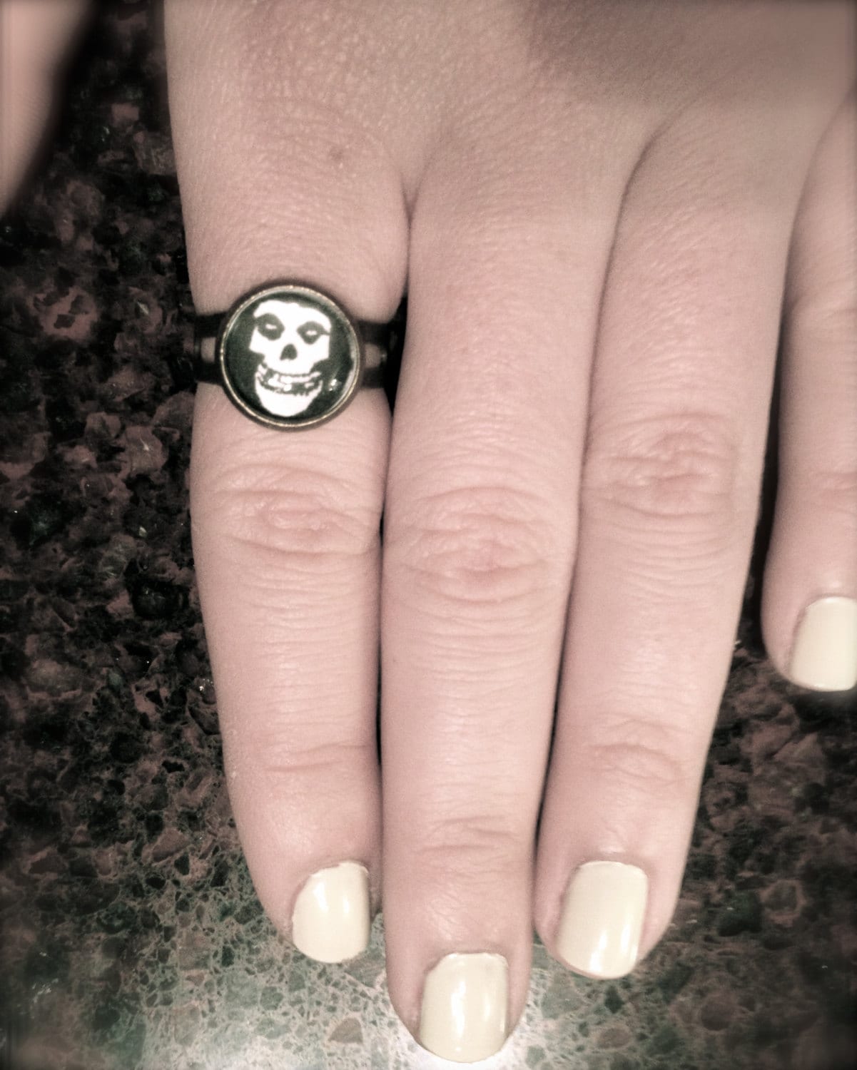 Handgemachte Misfits Skull "Verstellbare' Ring | 12mm Handgemachte Misfits Skull "Verstellbare' Ring | 12mm von LNTRN